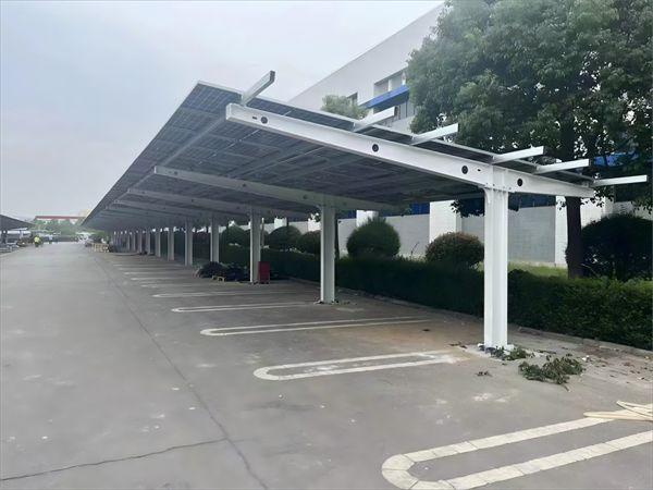 光伏车棚